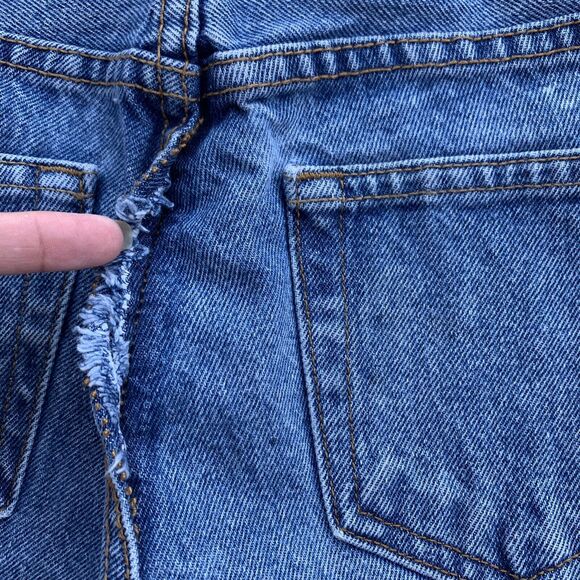 John Galt California Women Shorts Button Fly Frayed Distressed Blue Denim Size M - Picture 8 of 8
